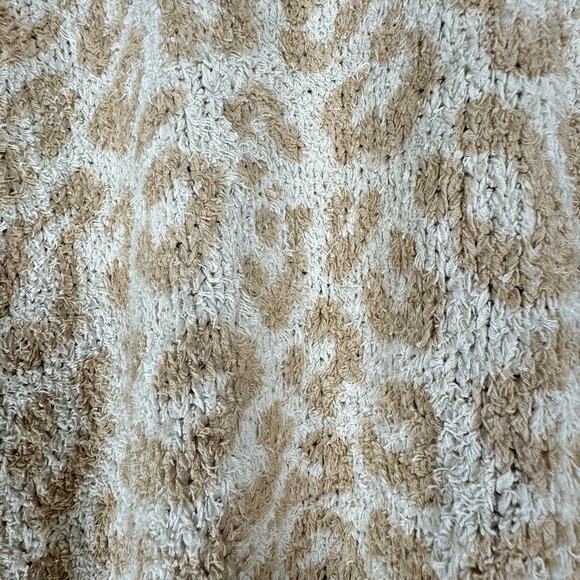 Saltwater Luxe Soft Short Eyelash Knit Sweater Sz Large Cheetah Cozy Lounge NWT - Picture 11 of 15